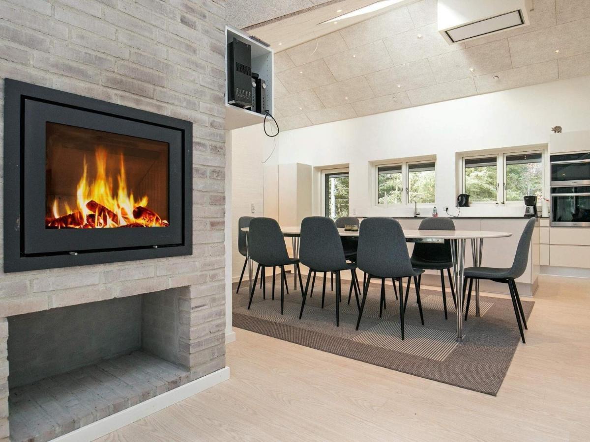 14 Person Holiday Home In L Kken Lokken Bagian luar foto