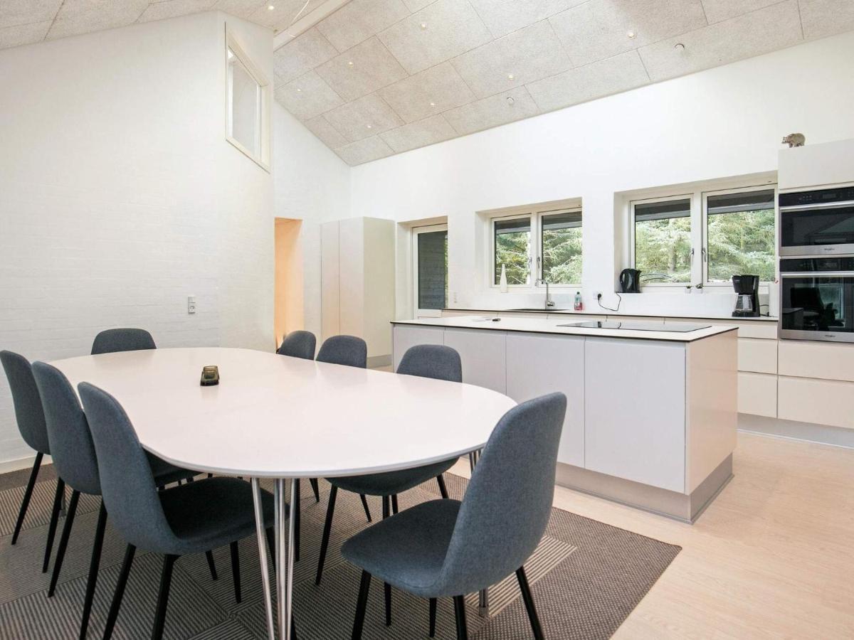 14 Person Holiday Home In L Kken Lokken Bagian luar foto