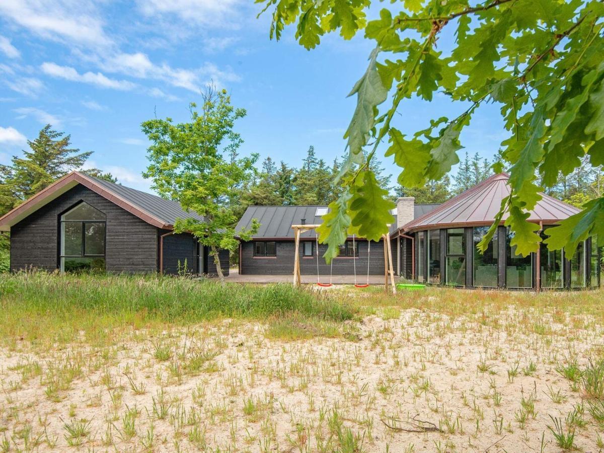 14 Person Holiday Home In L Kken Lokken Bagian luar foto